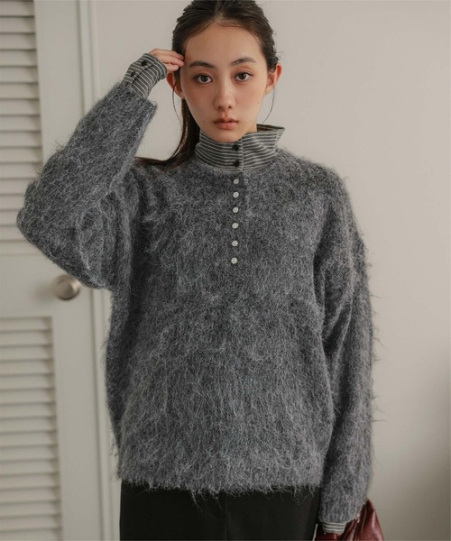 miette(ミエット)の「ヘンリーネックシャギーニットプルオーバー(ニット/セーター・レディース・チャコール/アイボリー/ブラウン/ネイビー・FREE)」の2枚目の写真