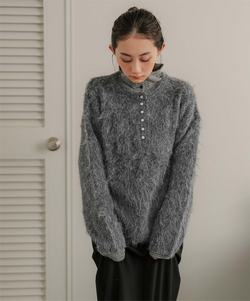 miette(ミエット)の「ヘンリーネックシャギーニットプルオーバー(ニット/セーター・レディース・チャコール/アイボリー/ブラウン/ネイビー・FREE)」の13枚目の写真
