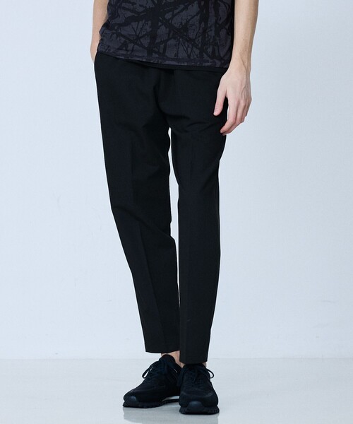 5351 POUR LES HOMMES(ゴーサンゴーイチプールオム)の「【ワンサイズ】ドローストリング スラックス パンツ(スラックス・メンズ・ホワイト/ブラック/インディゴブルー・フリー)」の21枚目の写真