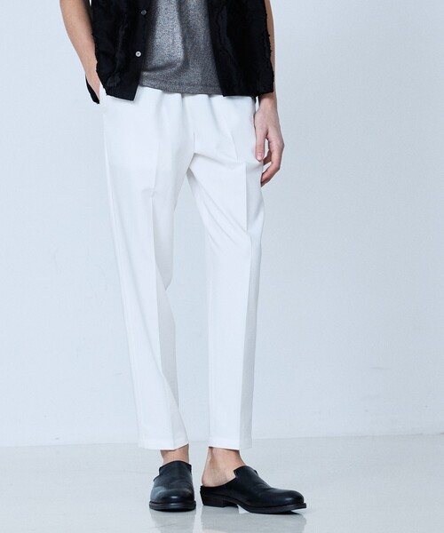5351 POUR LES HOMMES(ゴーサンゴーイチプールオム)の「【ワンサイズ】ドローストリング スラックス パンツ(スラックス・メンズ・ホワイト/ブラック/インディゴブルー・フリー)」の18枚目の写真