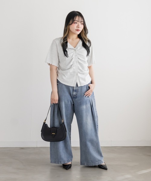 CLETTE(クレット)の「CLETTEオリジナルオープンカラーギャザートップス(Tシャツ/カットソー・レディース・グレー/ブラック/オートミール・4L/3L/LL)」の20枚目の写真