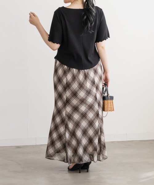 CLETTE(クレット)の「CLETTEオリジナルオープンカラーギャザートップス(Tシャツ/カットソー・レディース・グレー/ブラック/オートミール・4L/3L/LL)」の14枚目の写真