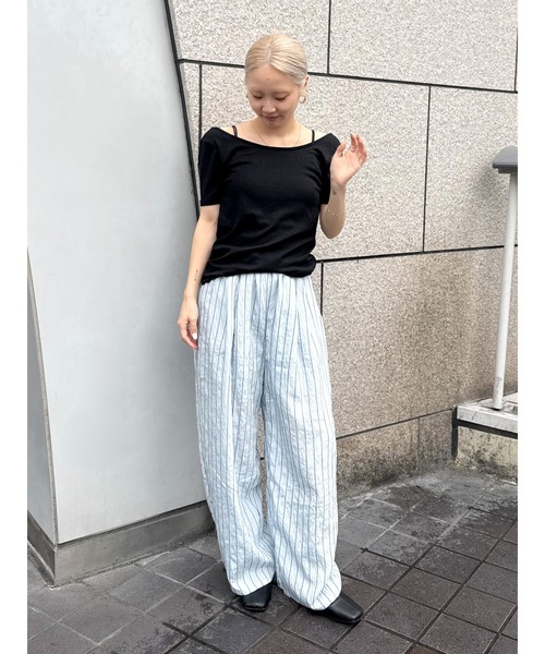 Ungrid（アングリッド）の「バックオープンデザインTee（Tシャツ/カットソー・レディース・ライトグレー/ブルー/ブラック・FREE）」の18枚目の写真