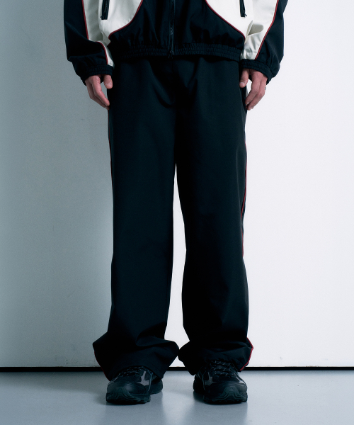 FERNOV(ペルノブ)の「レーシングトラックパンツ(スウェットパンツ・レディース・その他・3/1/2)」の2枚目の写真