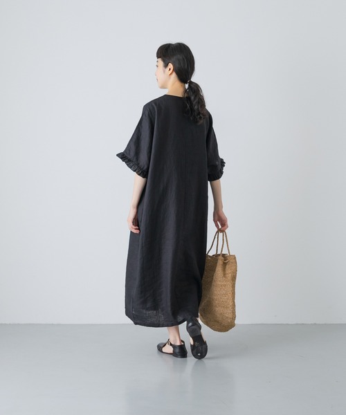 かぐれ(カグレ)の「『2サイズ展開』リネンフリルスリーブワンピース(ワンピース・レディース・ブラック・0/1)」の5枚目の写真