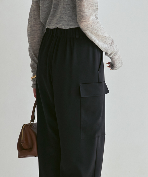 Noble(ノーブル)の「《・セットアップ対応》ルナサテンカーゴパンツ(カーゴパンツ・レディース・ホワイト系その他/ブラック/ブラウン・36/40/38)」の6枚目の写真