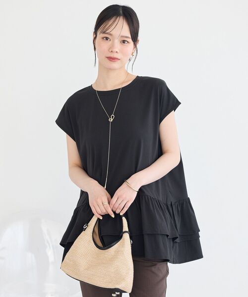 earth music&ecology(アースミュージックアンドエコロジー)の「ラッフルヘムプルオーバー(Tシャツ/カットソー・レディース・ブラック/ブラウン/オフホワイト・FREE)」の10枚目の写真