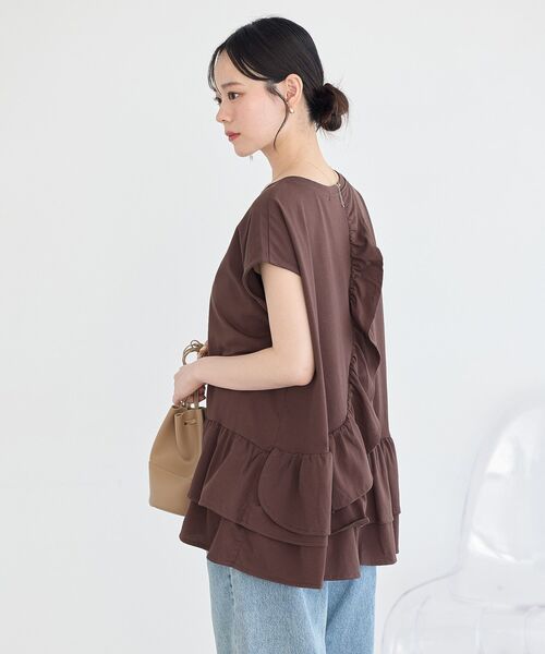 earth music&ecology(アースミュージックアンドエコロジー)の「ラッフルヘムプルオーバー(Tシャツ/カットソー・レディース・ブラック/ブラウン/オフホワイト・FREE)」の17枚目の写真