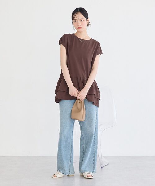 earth music&ecology(アースミュージックアンドエコロジー)の「ラッフルヘムプルオーバー(Tシャツ/カットソー・レディース・ブラック/ブラウン/オフホワイト・FREE)」の18枚目の写真