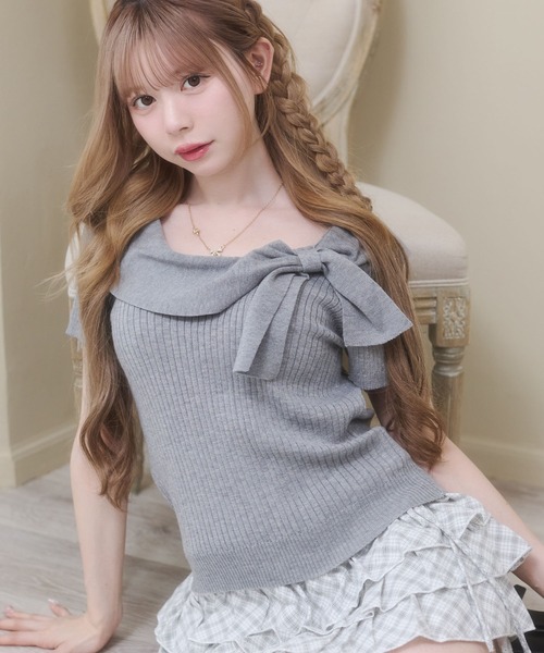 Rmine（アールマイン）の「ビッグ リボン リブ ニット トップス（半袖）（Tシャツ/カットソー・レディース・ホワイト/イエロー/ピンク/グレー・FREE）」の2枚目の写真