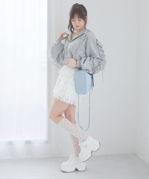 MAJESTIC LEGON(マジェスティックレゴン)の「ロゴビジュー厚底スニーカー(スニーカー・レディース・ブラック/オフホワイト・LARGE/MEDIUM/SMALL)」の10枚目の写真