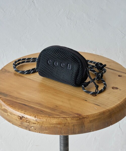 coen(コーエン)の「【PenField(ペンフィールド)別注】メッシュネックポーチ(ショルダーバッグ・レディース・ブラック/ライム/モカ・FREE)」の7枚目の写真