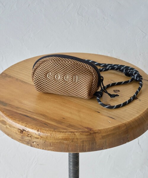 coen(コーエン)の「【PenField(ペンフィールド)別注】メッシュネックポーチ(ショルダーバッグ・レディース・ブラック/ライム/モカ・FREE)」の9枚目の写真