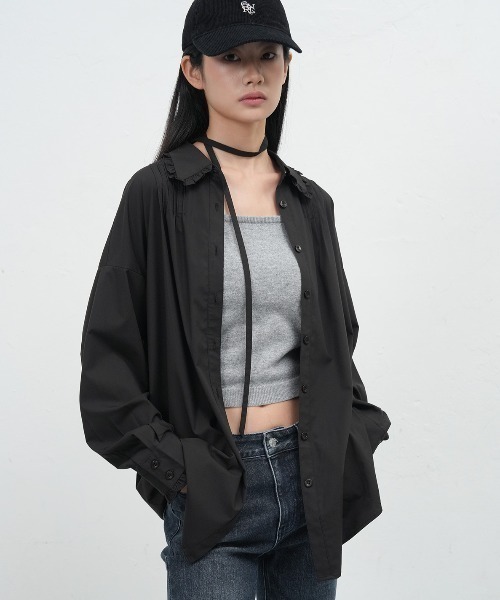 GENERAL IDEA(ジェネラルアイデア)の「GENERAL IDEA/ジェネラルアイディア FRILL COLLAR LOOSE FIT SHIRT フリル襟オーバーサイズシャツ レディース 秋 秋服 2026年秋冬(シャツ/ブラウス・レディース・ホワイト/スカイブルー/ブラック・S/M/L)」の3枚目の写真
