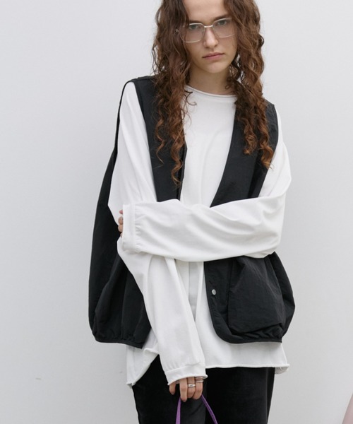 Auntie Rosa Holiday(アンティローザホリデー)の「オーバーサイズベーシックロンT(Tシャツ/カットソー・レディース・グレー/オフホワイト/ブラック/グリーン/ブラウン・FREE)」の15枚目の写真