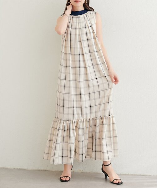 natural couture（ナチュラルクチュール）の「リボン付きノースリチェックワンピース（ワンピース・レディース・ベージュ/オフホワイト/グレー・FREE）」の7枚目の写真