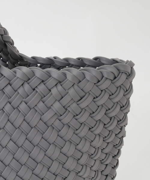 martinique（マルティニーク）の「【NAGHEDI/ナゲディ】St Barths Medium Tote Weave（トートバッグ・レディース・グレー・FREE）」の6枚目の写真