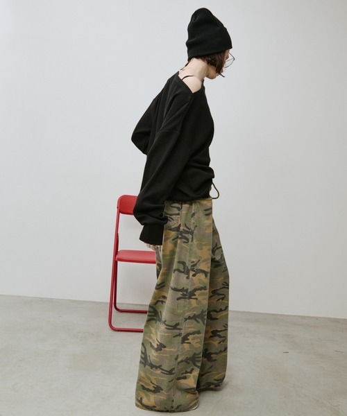 Auntie Rosa Holiday(アンティローザホリデー)の「サーマルオフショルプルオーバー(Tシャツ/カットソー・レディース・アイボリー/ボルドー/ブラック・FREE)」の10枚目の写真