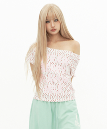 STRAWBERRY DOT GRAPHIC TOP / WHITE