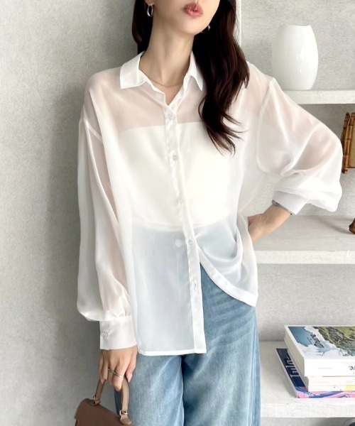 TREOVER（トレオーバー）の「上品な透け感が魅力のオーバーサイズシアーシャツ（シャツ/ブラウス・レディース・ダークブラウン/ブラック/ブルー/オフホワイト・FREE）」の19枚目の写真