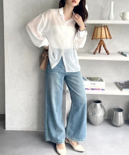TREOVER（トレオーバー）の「上品な透け感が魅力のオーバーサイズシアーシャツ（シャツ/ブラウス・レディース・ダークブラウン/ブラック/ブルー/オフホワイト・FREE）」の21枚目の写真