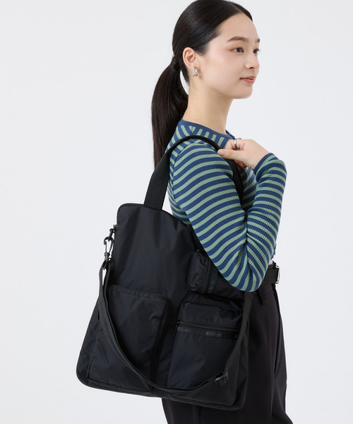 LeSportsac(レスポートサック)の「CARGO N/S TOTE リサイクルドブラックJP(ショルダーバッグ・レディース・ブラック・FREE)」の1枚目の写真