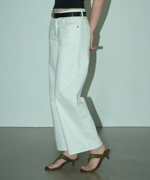 REEMNIK（リームニック）の「RIVETTE DRIFT WIDE DENIM PANTS [O-WHITE]（デニムパンツ・レディース・ホワイト・LARGE/MEDIUM/SMALL）」の2枚目の写真