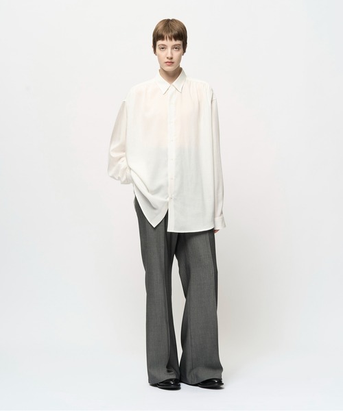 Juha(ユハ)の「HUSH DRAPED GATHER SHIRT(シャツ/ブラウス・メンズ・ブラック/サックスブルー/ホワイト・4/3)」の10枚目の写真