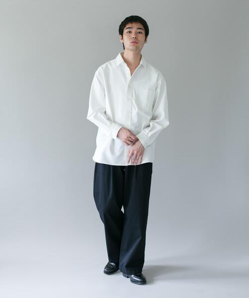URBAN RESEARCH DOORS(アーバンリサーチドアーズ)の「DRYMIX オックス ロングスリーブ シャツ(シャツ/ブラウス・メンズ・チャコールグレー/オフホワイト・LARGE/MEDIUM)」の9枚目の写真