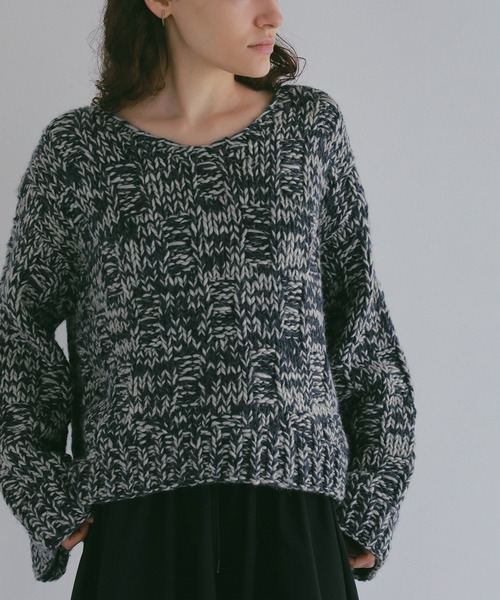 MANOF(マノフ)の「BULKY YARN HAND KNIT TOPS(ニット/セーター・レディース・グレー/ネイビー/レッド・F)」の5枚目の写真