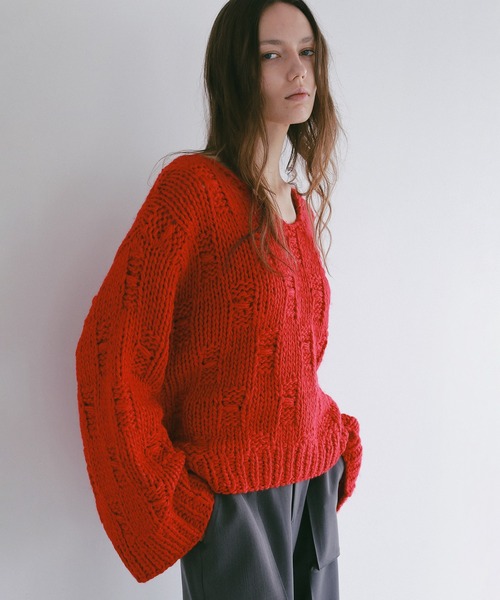 MANOF(マノフ)の「BULKY YARN HAND KNIT TOPS(ニット/セーター・レディース・グレー/ネイビー/レッド・F)」の15枚目の写真