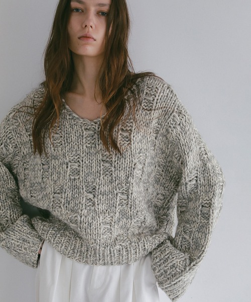 MANOF(マノフ)の「BULKY YARN HAND KNIT TOPS(ニット/セーター・レディース・グレー/ネイビー/レッド・F)」の21枚目の写真