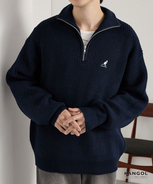 KANGOL（カンゴール）の「KANGOL/カンゴール 別注 ロゴ刺繍 バルキー オーバーサイズ ハーフジップニット（ニット/セーター・メンズ・アイボリー/チャコール/ワインレッド/ネイビー/ブラウン系/ブラック・S/M/L）」の5枚目の写真
