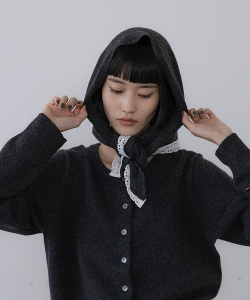 LOWRYS FARM(ローリーズファーム)の「スカーフSETカーディガン 1063644(カーディガン/ボレロ・レディース・アイボリー/チャコールグレー・FREE)」の11枚目の写真