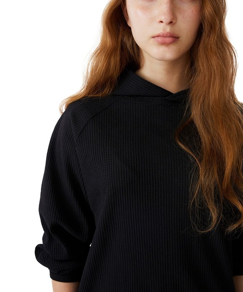 SUNLOVE（サンラブ）の「Aero Waffle Hoodie（スウェット・レディース・レッド/ミント/ブラック/オリーブ・S/M/L）」の19枚目の写真