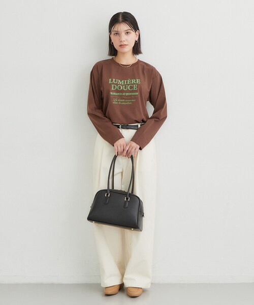 THE SHOP TK (ザ ショップ ティーケー )の「ロングハンドルボストンバッグ(ボストンバッグ・レディース・サンドベージュ/ブラック/ダークブラウン・00)」の5枚目の写真