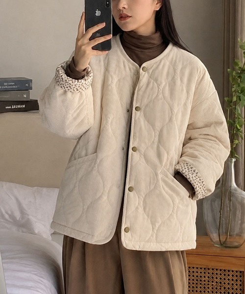 Flugge(フラッジー)の「コーデュロイ中綿ジャケット(その他アウター・レディース・アイボリー・LARGE)」の1枚目の写真