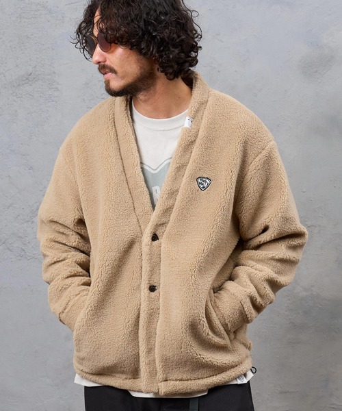 No Rain No Rainbow(ノーレインノーレインボー)の「mcg3883- drop shoulder boa cardigan (pick mini patch ) ボアカーディガン(NR26W-07)(カーディガン/ボレロ・メンズ・ブラック/ベージュ/グレー・S/M/L/XL)」の17枚目の写真