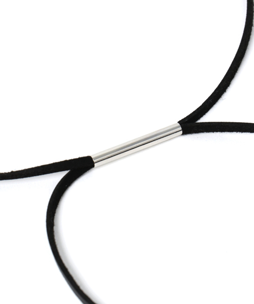 SLY(スライ)の「SIMPLY LARIAT N/C(ネックレス・レディース・ブラック/ブラウン/ホワイト・FREE)」の4枚目の写真