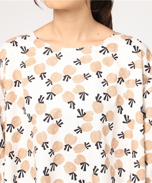 MERLOT（メルロー）の「カスタネット柄スモックワンピース9047（ワンピース・レディース・ベージュ/グリーン/ブルー・FREE）」の12枚目の写真