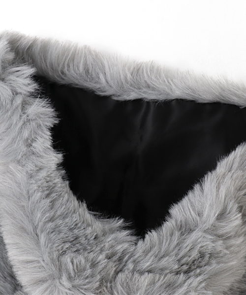 RIVE DROITE（リヴドロワ）の「Italyエコファースヌード（ストール/ショール・レディース・ブラウン/グレー・FREE）」の5枚目の写真