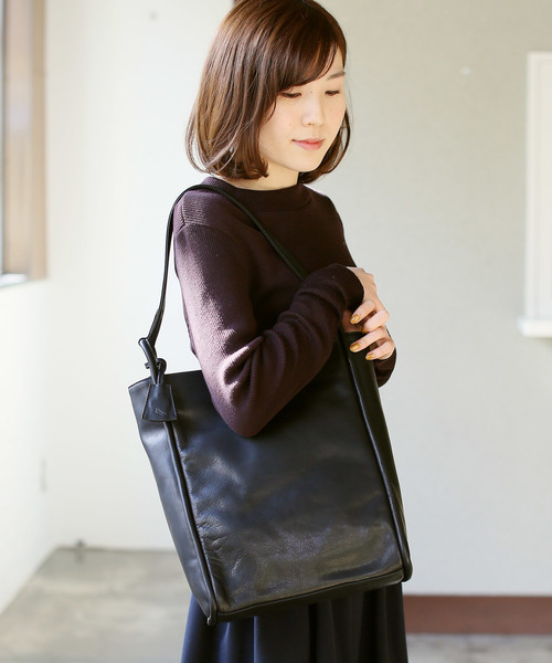 sot（ソット）の「≪sot pistie≫DEWYレザー ワンショルダーバッグ 