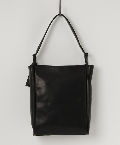 sot（ソット）の「≪sot pistie≫DEWYレザー ワンショルダーバッグ