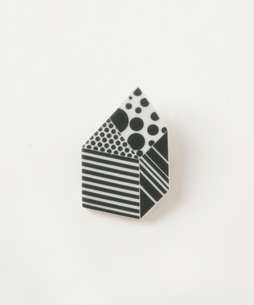 COSSHI(コッシ)の「【Cosshi/コッシ】ポタリ-ブローチ B(ブローチ/コサージュ・レディース・グリーン/イエロー/ライム/サックスブルー/ピンク/スカイブルー/ネイビー/グレー/ライトグリーン/ワイン/グリーン系その他/ブルー系その他/キャメル/イエロー系その他・FREE)」の2枚目の写真