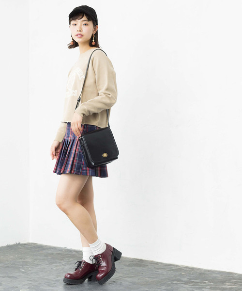 WEGO（ウィゴー）の「WEGO/チェックプリーツミニスカート（スカート・レディース・イエロー系その他3/ブルー系その他2/ホワイト系その他2/ベージュ系その他2/レッド系その他2/ブラック系その他2/ホワイト系その他3・MEDIUM/SMALL）」の12枚目の写真