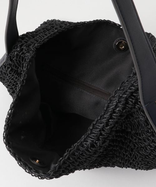 Andemiu（アンデミュウ）の「ペーパーワンショルダー785859（ショルダーバッグ・レディース・ブラック/その他・FREE）」の4枚目の写真