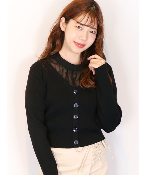 dazzlin（ダズリン）の「Vネックマルチボタンカーデ（カーディガン/ボレロ・レディース・ブラック/オフホワイト/レッド・FREE）」の3枚目の写真