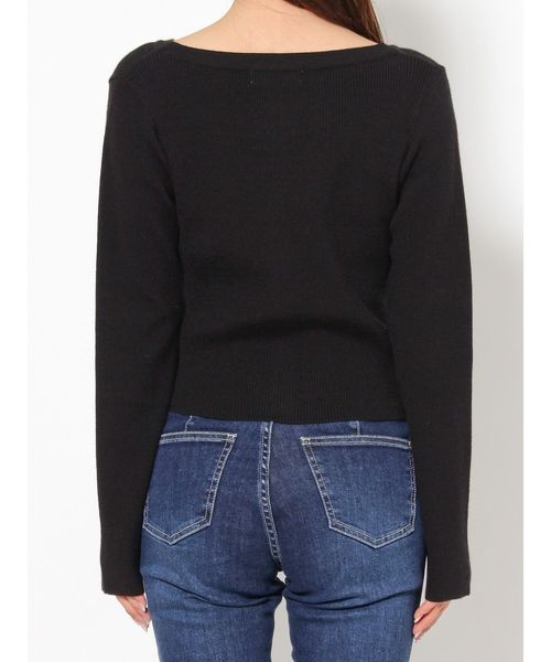 dazzlin（ダズリン）の「Vネックマルチボタンカーデ（カーディガン/ボレロ・レディース・ブラック/オフホワイト/レッド・FREE）」の19枚目の写真