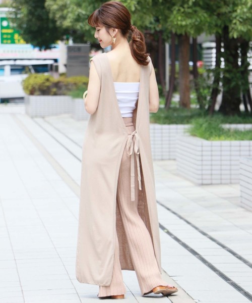 HER CLOSET(ハークローゼット)の「【HERCLOSET】前後2wayジレニットエプロンワンピース(ワンピース・レディース・ブラック/ベージュ/ブラウン/オフホワイト/グレイッシュベージュ・M)」の18枚目の写真