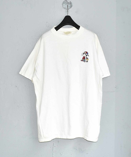 希少 PEANUTS Tシャツ ホワイト カットソー スヌーピー 刺繍 古着 VINTAGE（ヴィンテージ）の「【ヴィンテージ古着】PEANUTS